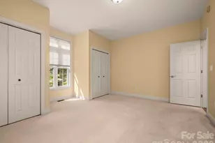 90 Dunroy Dr, Hendersonville, NC 28739 - Photo 20