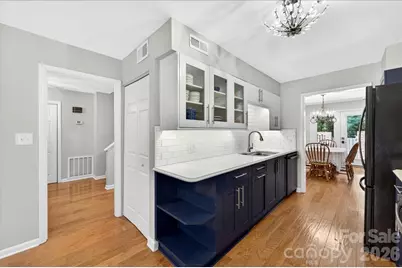 5803 Sharon Road #K, Charlotte, NC 28210 - Photo 6