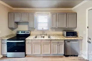 2320 Vanderbilt Rd, Charlotte, NC 28206 - Photo 4