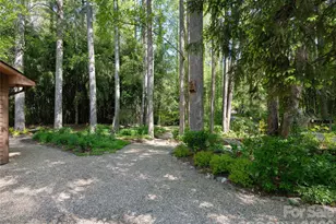 30 Kanuga Heights Ln, Hendersonville, NC 28739 - Photo 32
