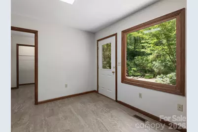 30 Kanuga Heights Lane, Hendersonville, NC 28739 - Photo 16