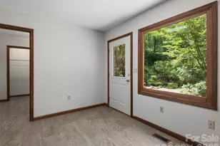 30 Kanuga Heights Ln, Hendersonville, NC 28739 - Photo 16