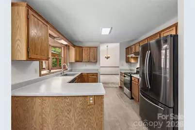 30 Kanuga Heights Lane, Hendersonville, NC 28739 - Photo 12