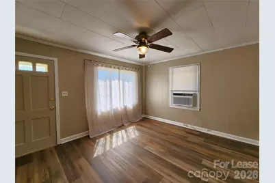 1421 Midlake Road, Kannapolis, NC 28083 - Photo 2