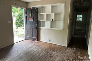 1103 Lewiston Ave, Charlotte, NC 28208 - Photo 2