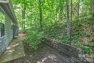103 Hillside Dr, Swannanoa, NC 28778 - Photo 22