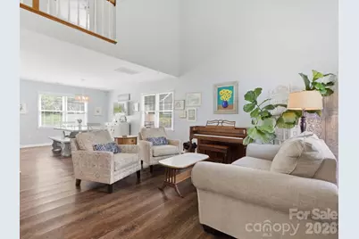 9804 Park Springs Court, Charlotte, NC 28210 - Photo 2