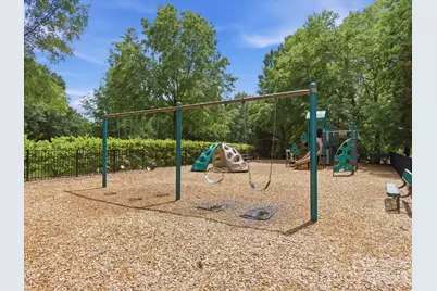 9804 Park Springs Court, Charlotte, NC 28210 - Photo 38