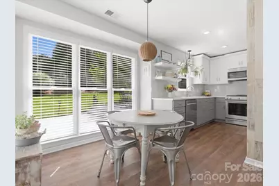 9804 Park Springs Court, Charlotte, NC 28210 - Photo 16