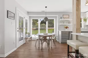 9804 Park Springs Ct, Charlotte, NC 28210 - Photo 14