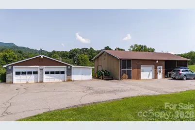 502 and  504 Old US 19 23 Highway, Candler, NC 28715 - Photo 18