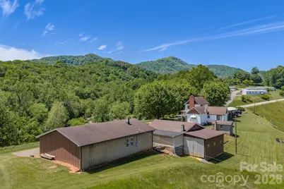 502 and  504 Old US 19 23 Highway, Candler, NC 28715 - Photo 26