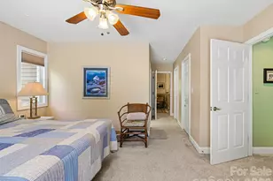 119 Carriage Walk Ln, Hendersonville, NC 28791 - Photo 22