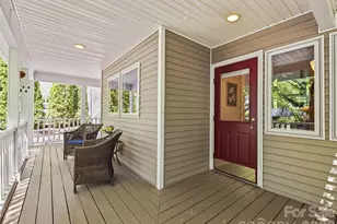 119 Carriage Walk Ln, Hendersonville, NC 28791 - Photo 6