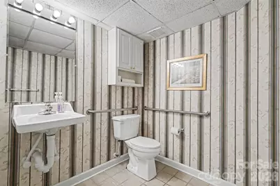 1913 J N Pease Place #201, Charlotte, NC 28262 - Photo 26