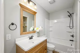 126 Upward Acres St, East Flat Rock, NC 28726 - Photo 14