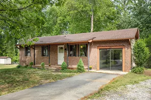 126 Upward Acres St, East Flat Rock, NC 28726 - Photo 2