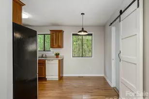 126 Upward Acres St, East Flat Rock, NC 28726 - Photo 6
