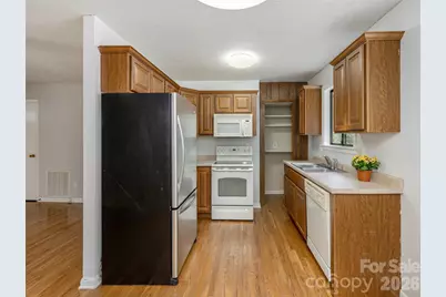 126 Upward Acres Street, East Flat Rock, NC 28726 - Photo 8