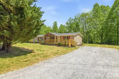 6490 Willow Road, Hendersonville, NC 28739 - Photo 2