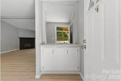 6490 Willow Road, Hendersonville, NC 28739 - Photo 6