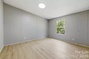 6490 Willow Rd, Hendersonville, NC 28739 - Photo 28