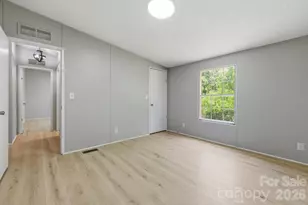 6490 Willow Rd, Hendersonville, NC 28739 - Photo 32