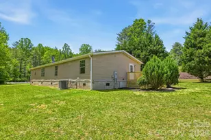 6490 Willow Rd, Hendersonville, NC 28739 - Photo 34
