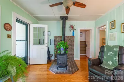 110 Enthoffer Street, Black Mountain, NC 28711 - Photo 6