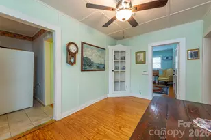 110 Enthoffer St, Black Mountain, NC 28711 - Photo 12
