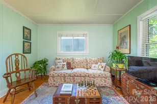 110 Enthoffer St, Black Mountain, NC 28711 - Photo 4