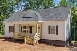 1222 Woodpecker Dr, Clover, SC 29710 - Photo 2