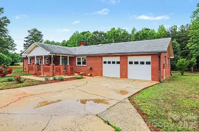 105 Fox Fire Run, Gastonia, NC 28052 - Photo 2