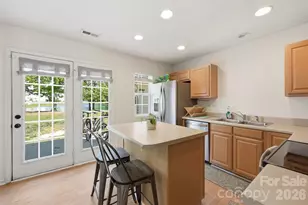 104 Gelderland Dr, Matthews, NC 28104 - Photo 10