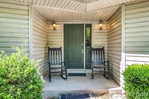 120 Lakewood Dr, Lake Lure, NC 28746 - Photo 2