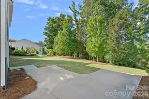 6132 Sandy Point Ln, Belmont, NC 28012 - Photo 40