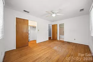 7233 Tuckaseegee Rd, Charlotte, NC 28214 - Photo 24