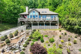 266 Hawks Crest Dr, Waynesville, NC 28786 - Photo 4