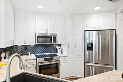 401 N Church Street #103, Charlotte, NC 28202 - Photo 12