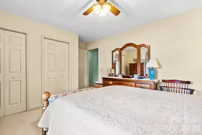 1137 Hibriten Drive SE, Lenoir, NC 28645 - Photo 20