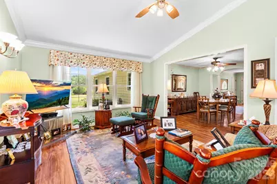 1137 Hibriten Drive SE, Lenoir, NC 28645 - Photo 10