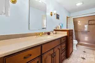 1137 Hibriten Dr SE, Lenoir, NC 28645 - Photo 24