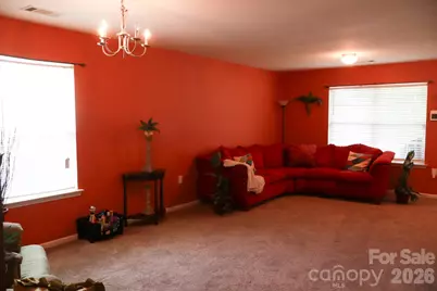 4410 Austin Dekota Drive, Charlotte, NC 28269 - Photo 4