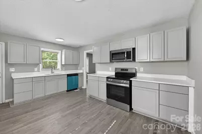 936 Holland Avenue, Charlotte, NC 28206 - Photo 10