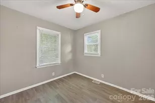 936 Holland Ave, Charlotte, NC 28206 - Photo 22