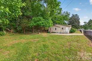 936 Holland Ave, Charlotte, NC 28206 - Photo 26