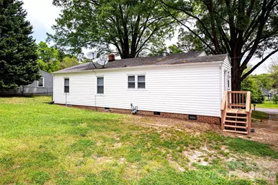 2711 Springbrook Circle, Gastonia, NC 28052 - Photo 12