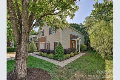 9132 Royal Highlands Court, Charlotte, NC 28277 - Photo 6