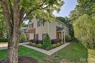 9132 Royal Highlands Ct, Charlotte, NC 28277 - Photo 6