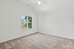 9132 Royal Highlands Ct, Charlotte, NC 28277 - Photo 24